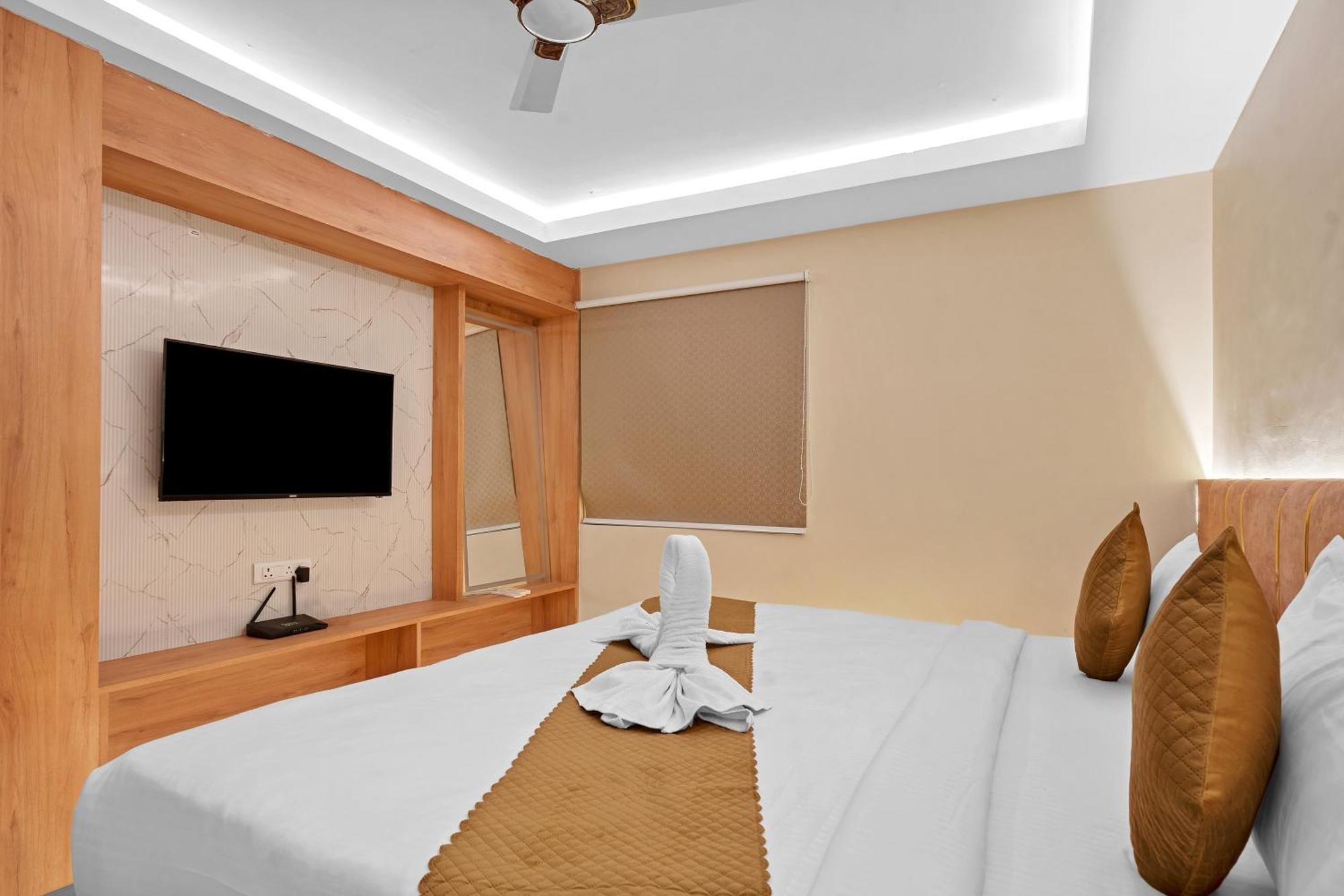 Hotel Sm Deccan Park 샴샤바드 외부 사진